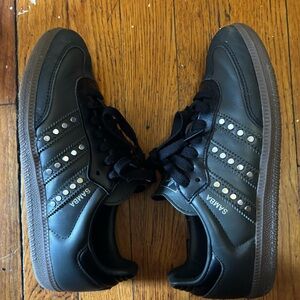 Adidas Women’s Samba Sneakers Silver Stud Design